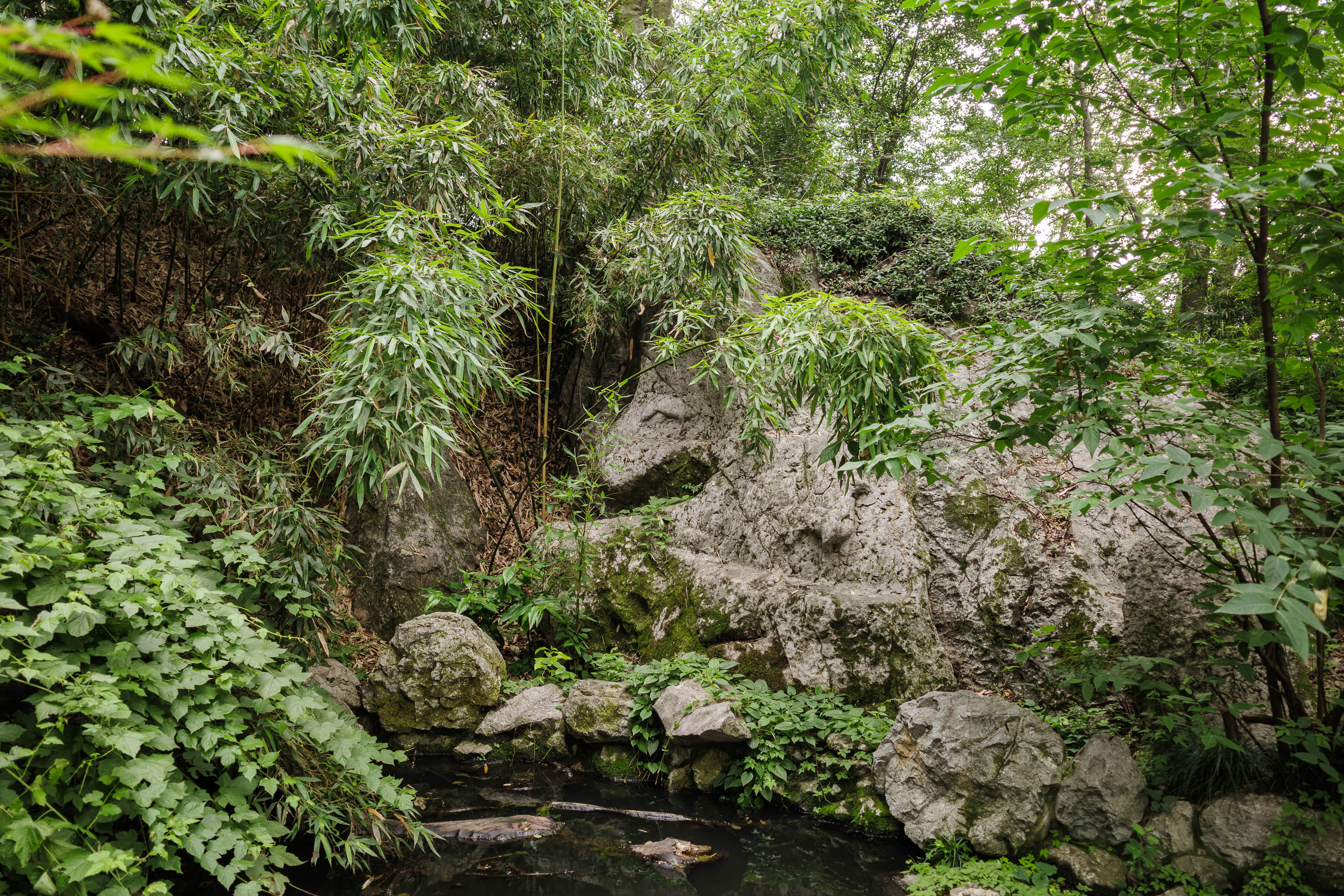 小鹿造像