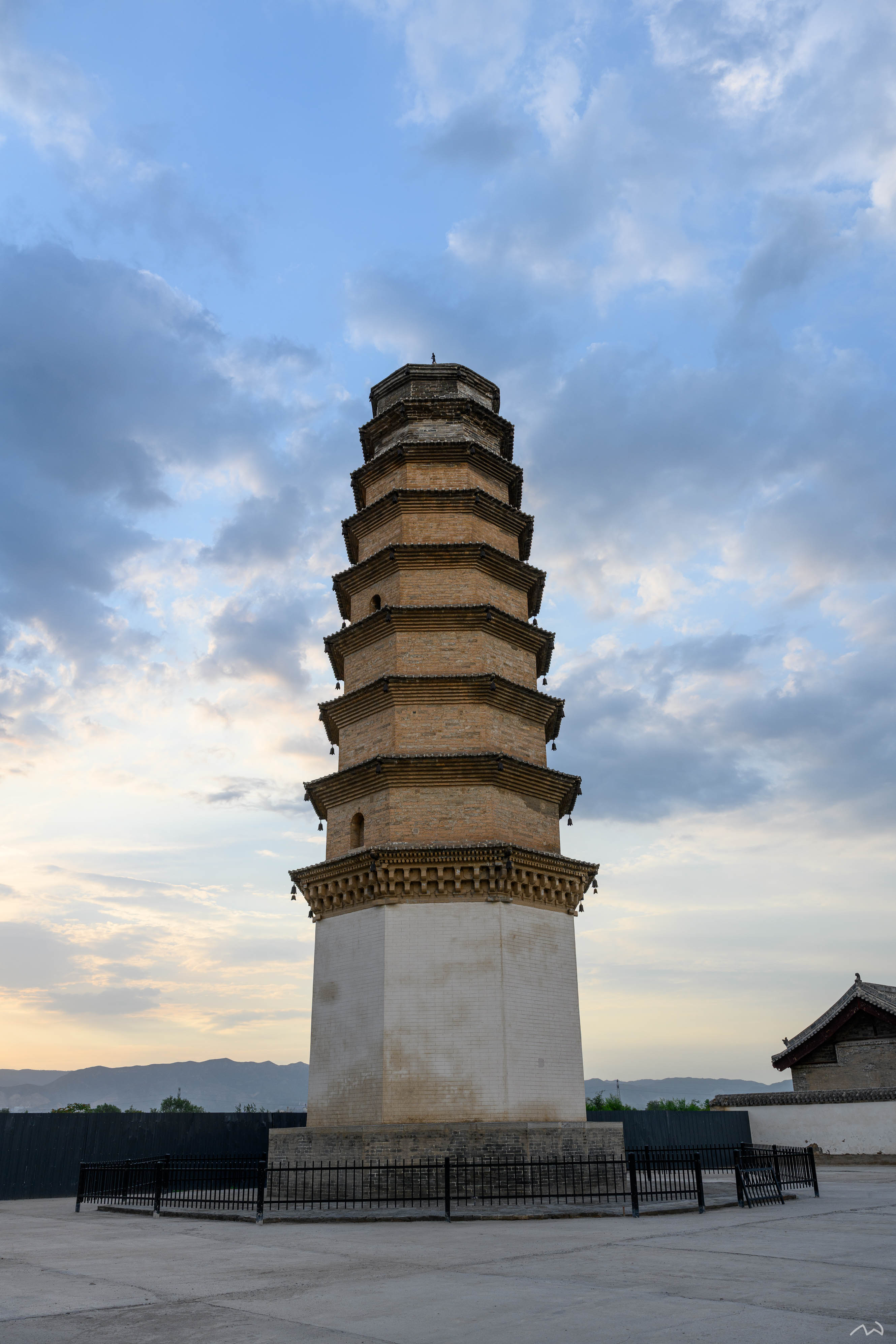 文峰塔