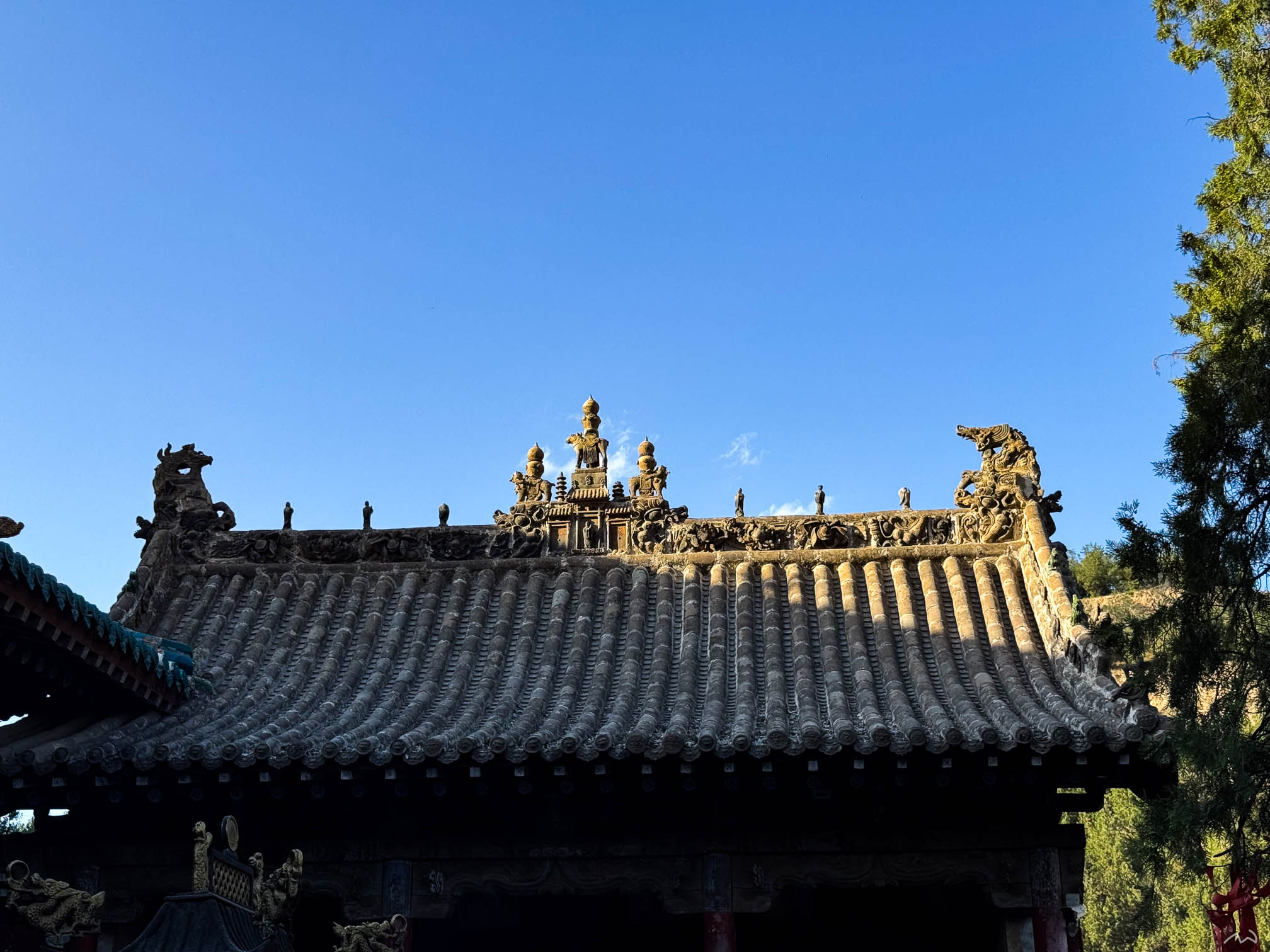 文殊殿的屋顶